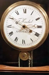 Regulateur van de Duitse Nederlander Friedrich Knebel